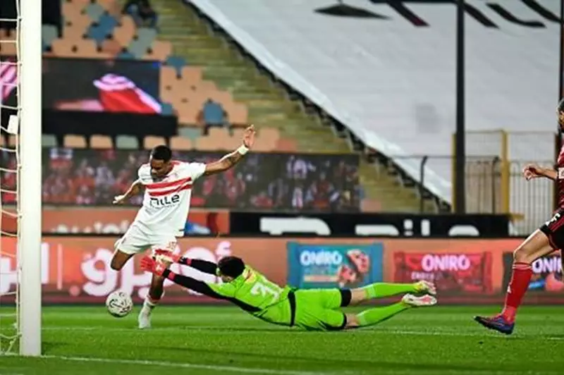 قمة الـ8 أهداف وتعادل مثير.. مواجهات لا تُنسى بين الأهلي والزمالك بالدوري 